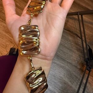 Illuma Gold Sculpted Chain Belt | Chunky Statement Waist Belt NWT